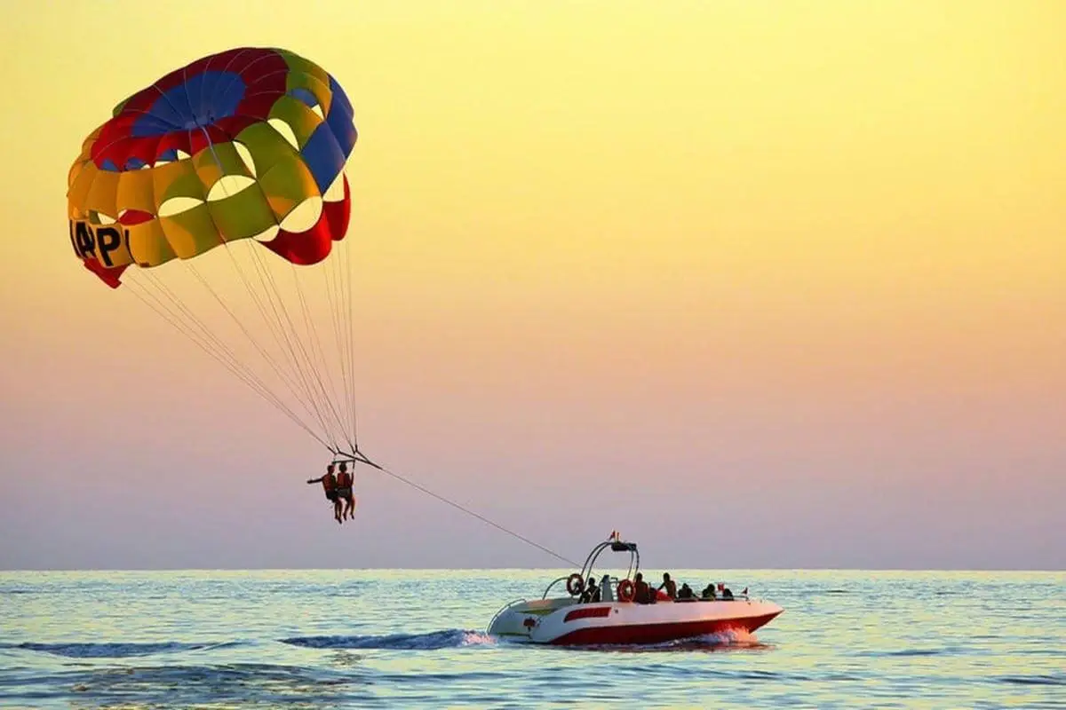 watersport-butterrfly-beach-goa